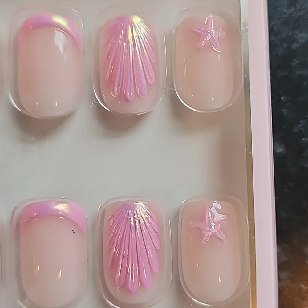 NIB Set Of Three Glamnetic Press On Nails Summer Edition - Picture 10 of 12
